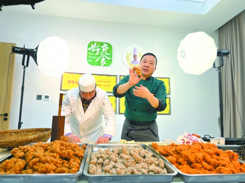 “直播+产业+供应链”三箭齐发 南充直播基地半年带货56亿(图1)