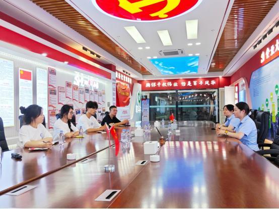 青春流量架“云桥” 食品学子助农促振兴——安徽科技学院学子探索“专业+直播”赋能大别山特产(图3)