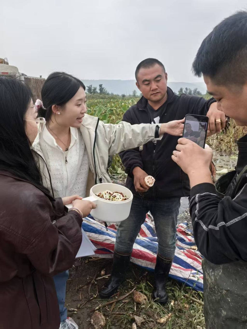 在合阳这群年轻人用手机做出好文章(图4)