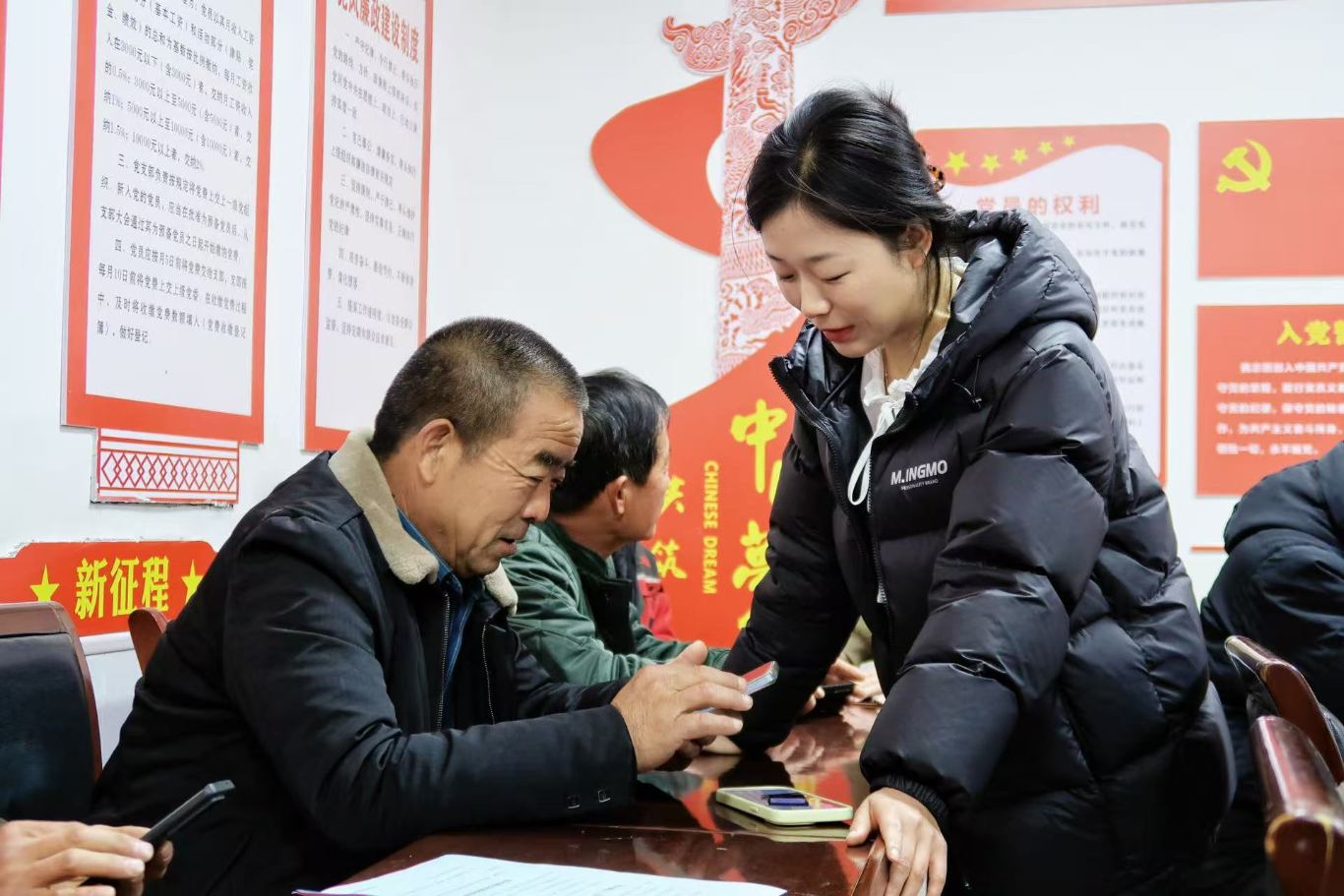 在合阳这群年轻人用手机做出好文章(图5)