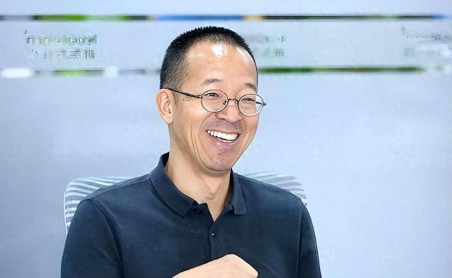 官媒发文63岁俞敏洪再破天花板让董宇辉和整个商界沉默了(图1)