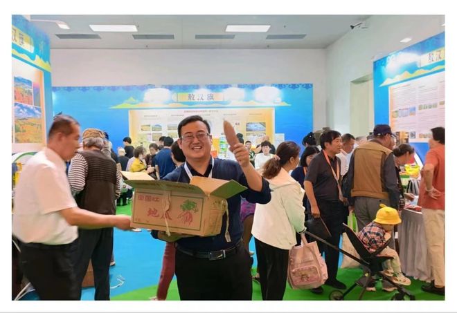 敖汉旗：电商赋能特色农产品出圈(图1)