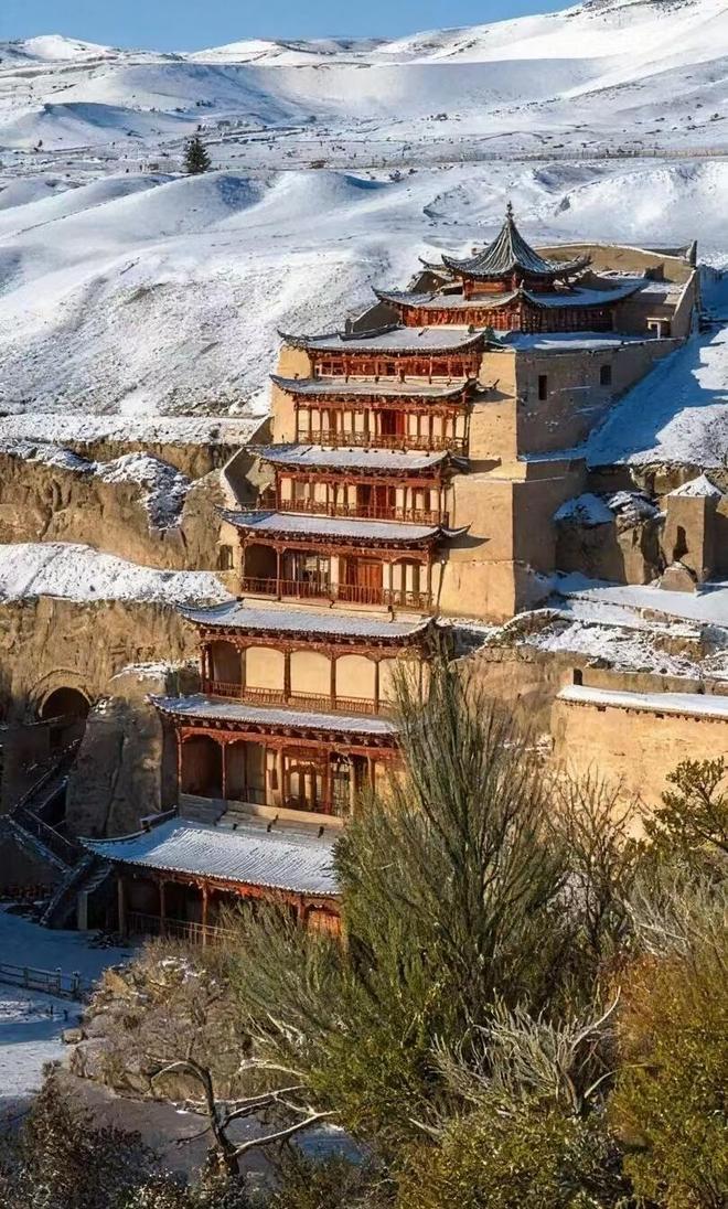 逛莫高窟特窟吃青海湖手抓饭西宁起止小包团7天6晚避坑攻略(图3)