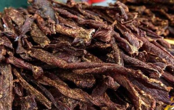 五一赴乌蒙！畅享盘州特色牛肉盛宴(图1)