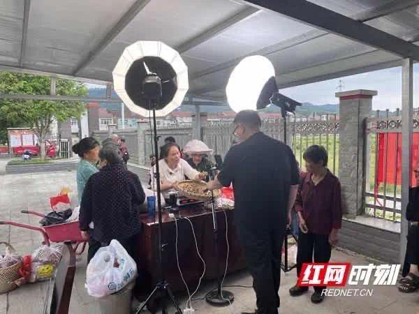 湖南直播助农 如何从追流量转向深耕价值(图3)