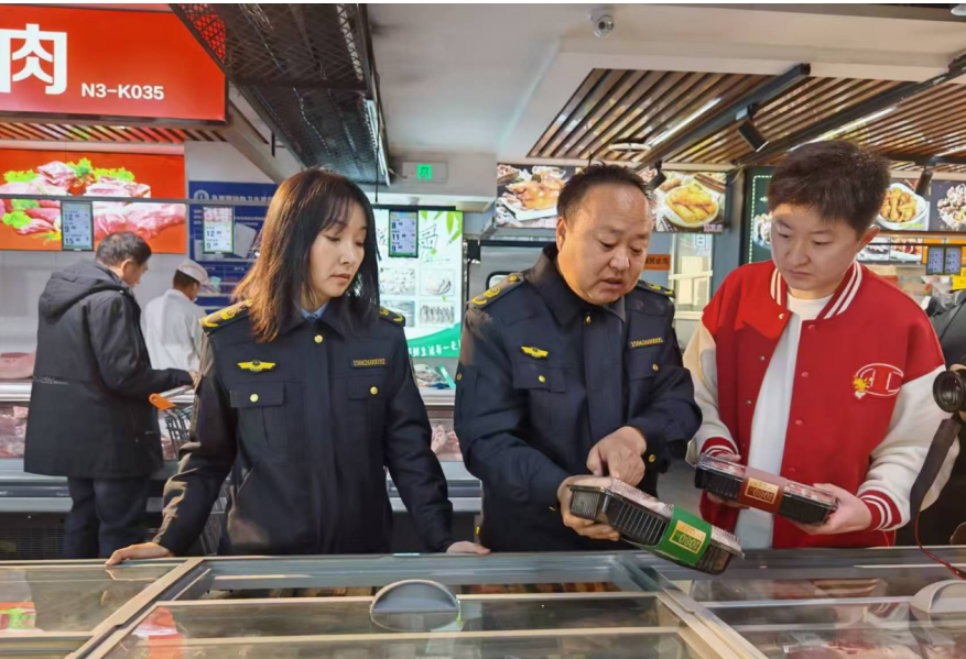 鄂尔多斯市乌审旗开展专项行动规范草原优品直播电商市场秩序(图1)