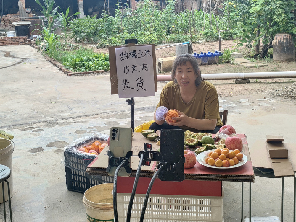 狂卖4000万！农产品直播神级话术李佳琦听完都说牛(图1)