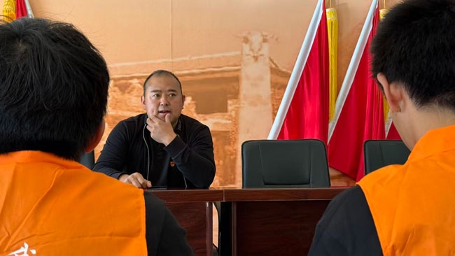 红韵承绣脉经世助乡兴——“三下乡”西南财经大学实践队赴四川松潘麦吉村调研乡村振兴(图1)
