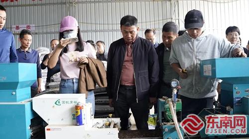 全省粮油规模种植主体单产提升暨“稻-再-油”模式推广现场观摩会在浦城召开(图2)
