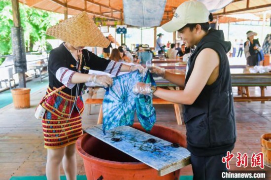 “海外新声代”行走中讲述中国：“海南惊艳了我很多次”(图1)