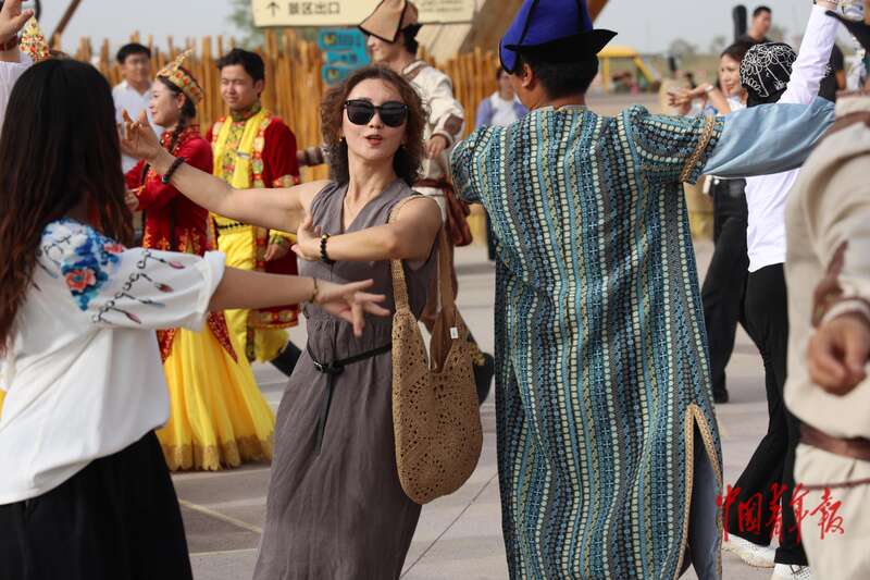 新疆尉犁：这里有风情更有奋斗(图3)