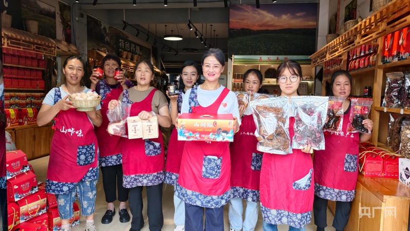 彩云之南｜她用电商把乡愁打包让农产品飞向远方(图3)