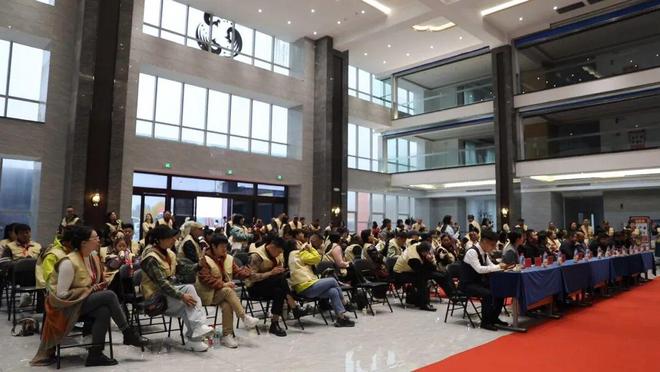 百位网红齐聚巩留 助力巩留特色乳业发展(图4)