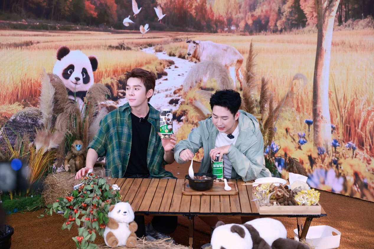 阿里巴巴“热土·丰年”公益直播收官 14名淘宝主播助力20余县域农货出山(图2)