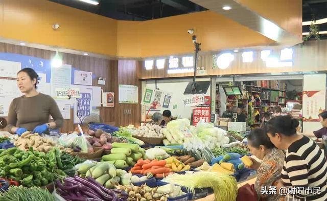 盐城“菜篮子”邂逅直播间 传统市场焕发新活力