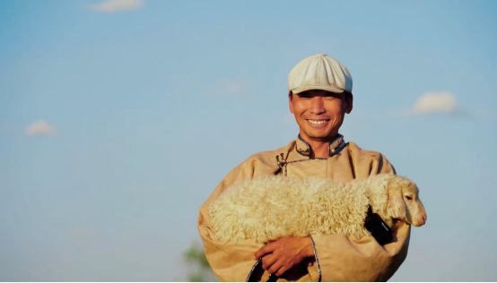 这十年拼多多和她的消费者们(图2)