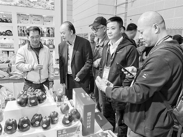 甘肃农产品破茧成蝶 黄土高原的绿色馈赠-新华网(图2)