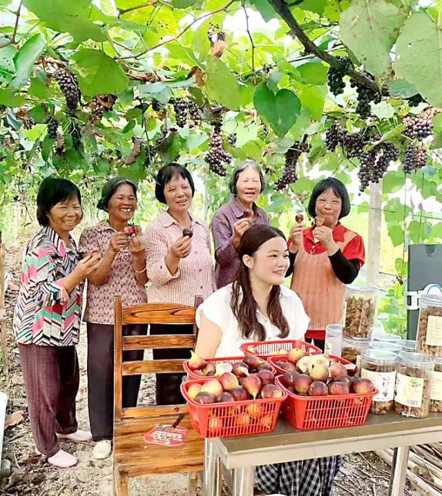 肇庆：村支书直播带货助农“出圈”(图1)