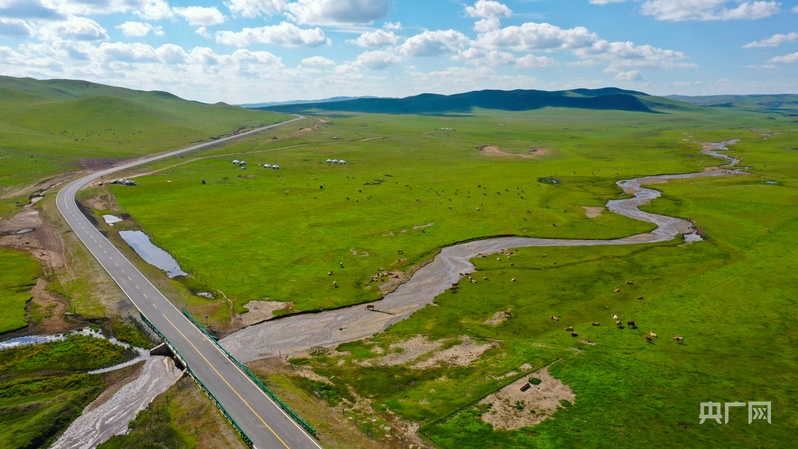 奋进内蒙古·发展有底气丨草原坦途 通衢北疆(图5)